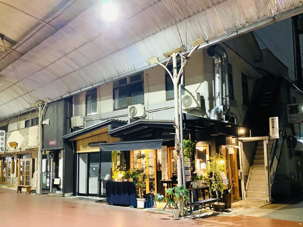 本町 ミヨシ