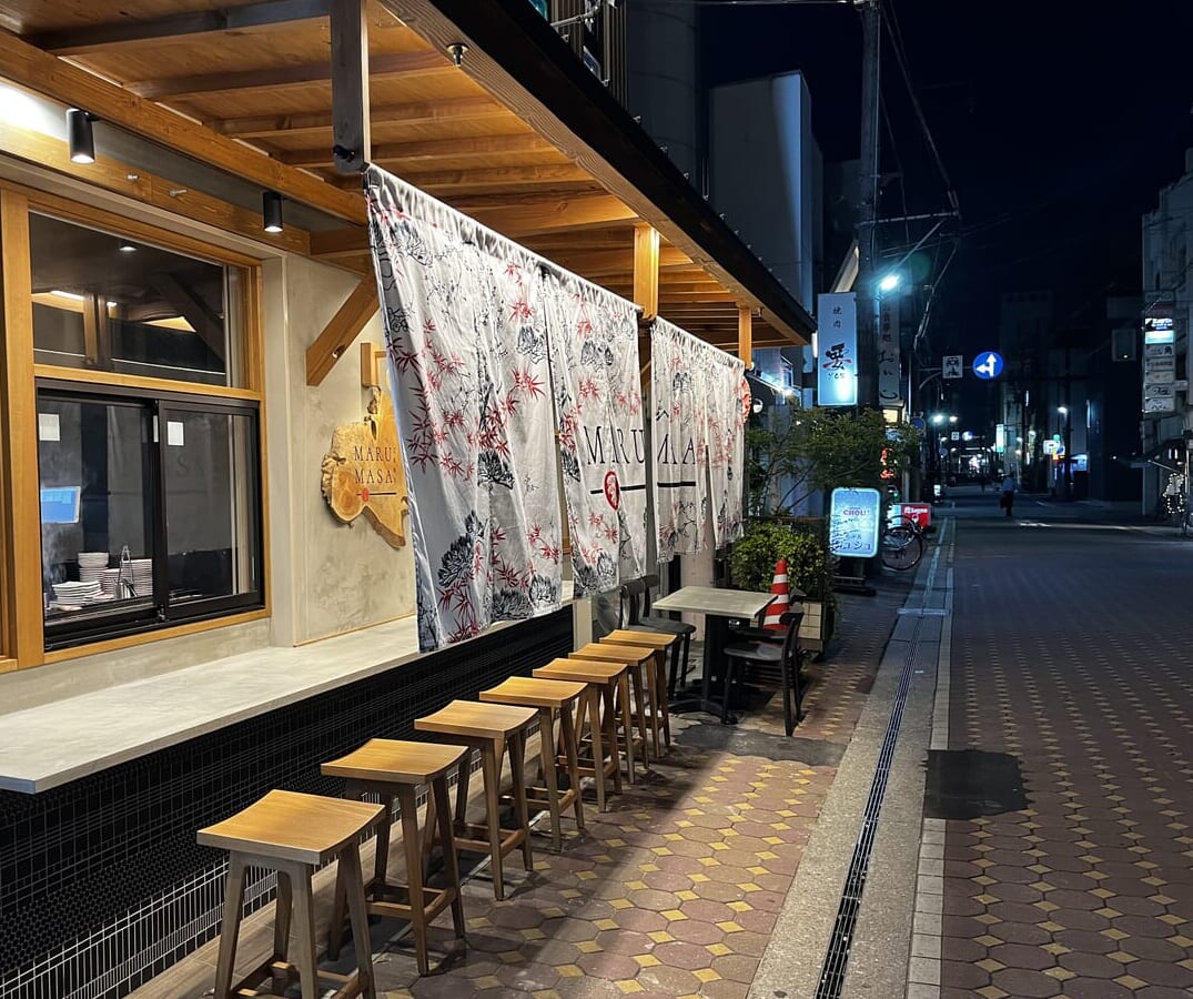 外カウンター